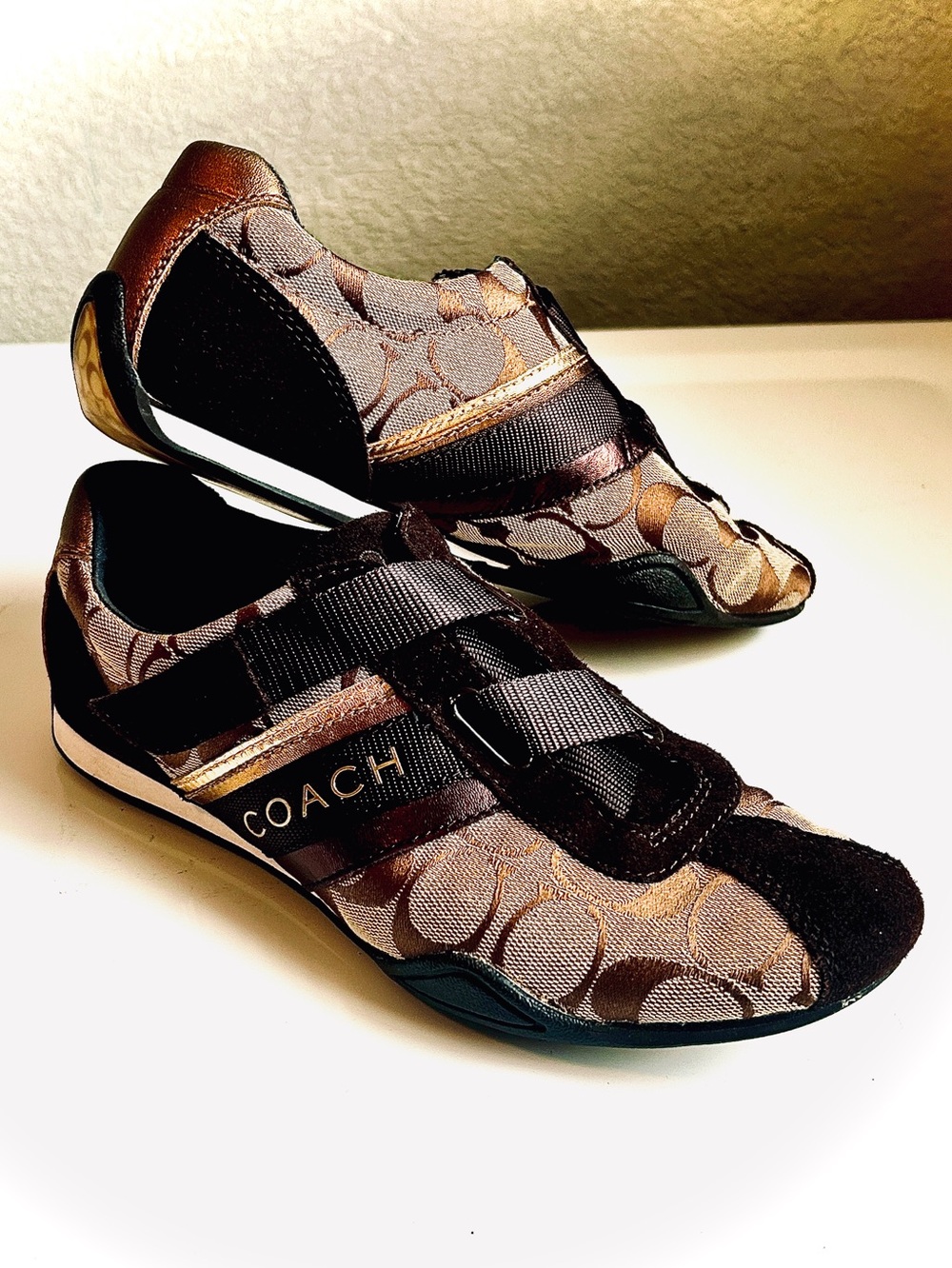 COACH x NIKE Vintage Y2K Jenney ‘C’ Monogram Sneakers Metallic Gold/Bronze 7.5